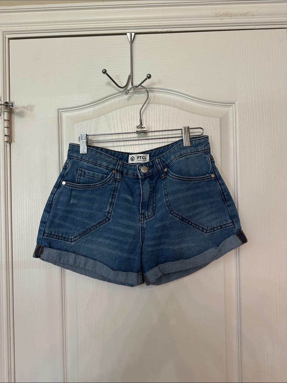 PTCL Women's Medium Blue Denim Cuffed Jean Shorts